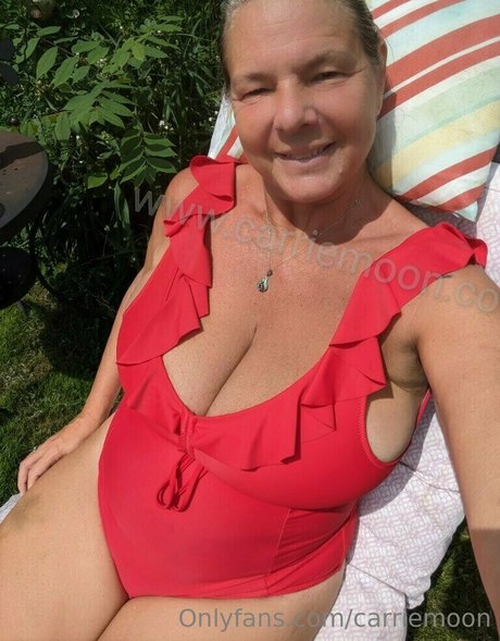 carriemoon sex actress pic