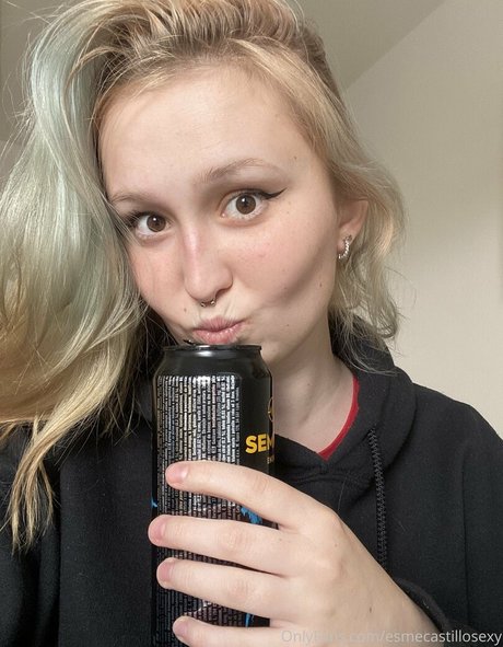 esmecastillosexy model images
