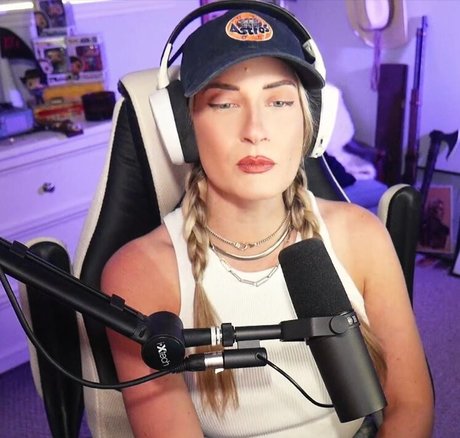 white pussy onlyfans porno images