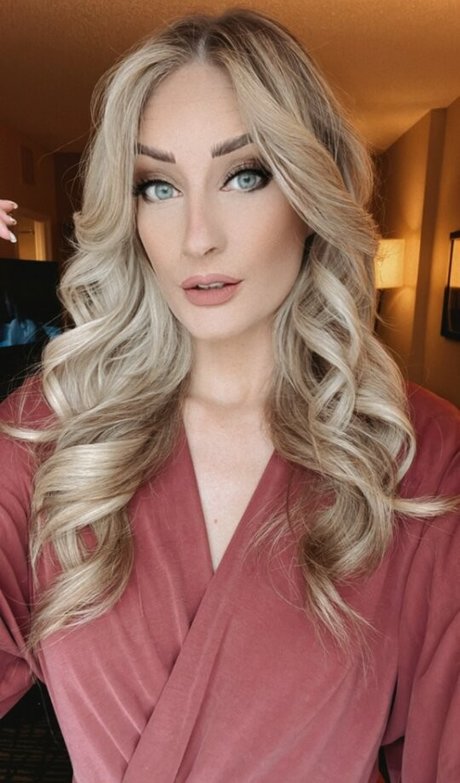 BasicWitGirl pornstar free pictures