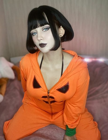 curvy shemale onlyfans best photos