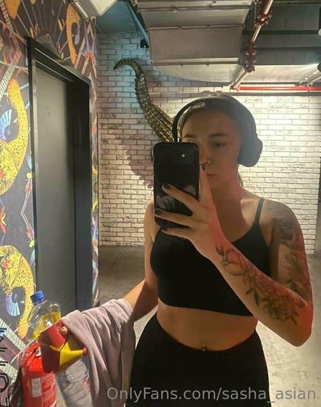 Sasha asian top star images