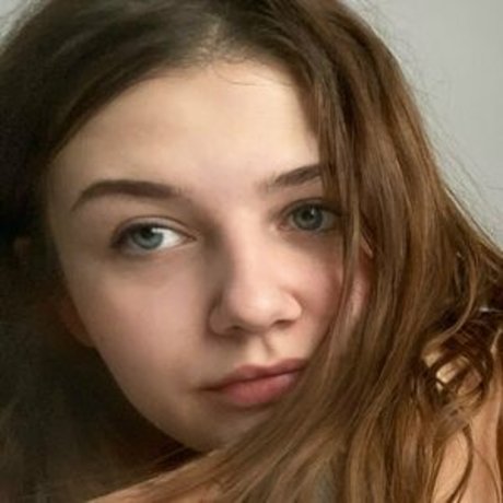 lolataylorfree porn star img