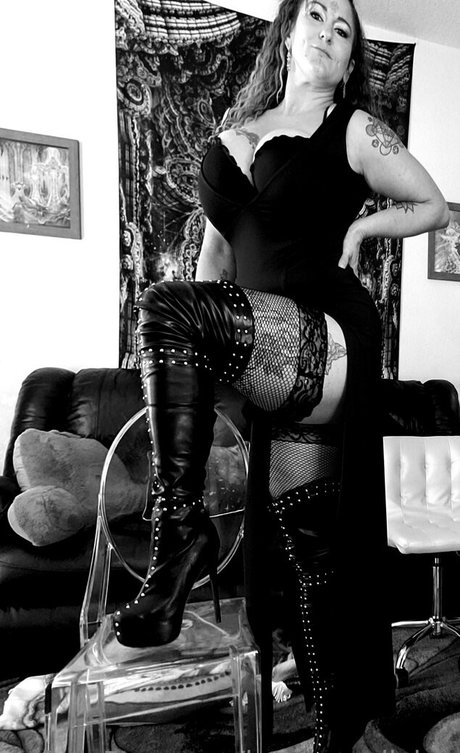 mommy son onlyfans adult pic