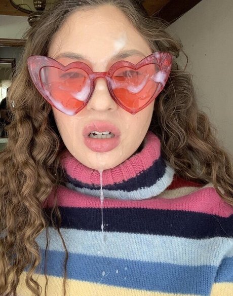 Annablossom porn model pics