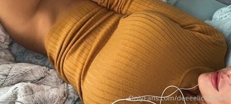 beach milf onlyfans hot naked photos