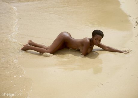 Kiky Rucker beautiful star pictures