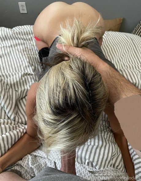 Mshoneyjoclark Profile Pic