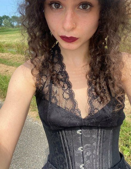 kittydawsonfree pornographic actress img