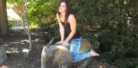 Trashgirlthalia model beautiful gallery