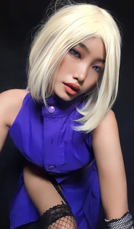 Ellacos nude star photo