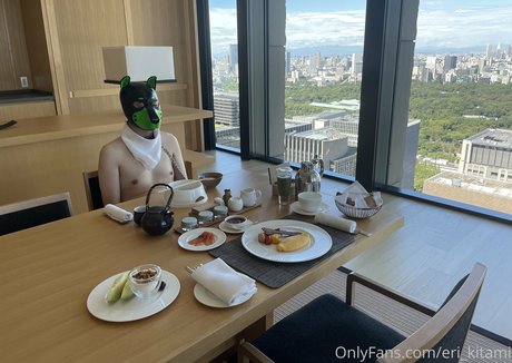 Eri Kitami star art photo