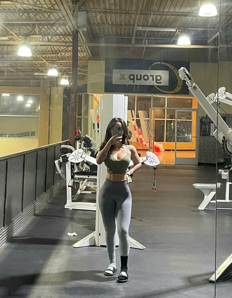 maywehavesomefun exclusive actress images