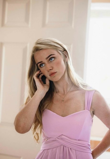 blonde princess onlyfans sexy pics