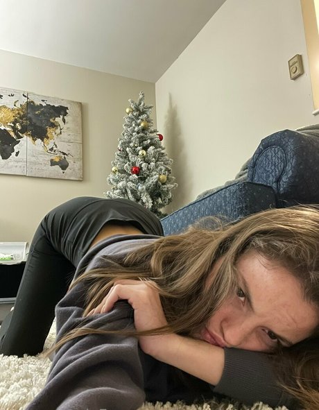 myonlyadventurez xxx model img