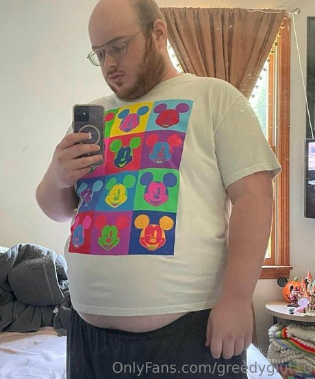 greedyglut10 naked star picture