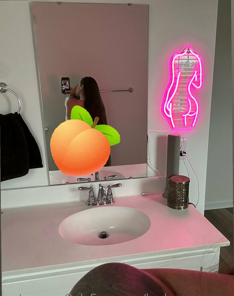 badassmommy pornstar beautiful pic