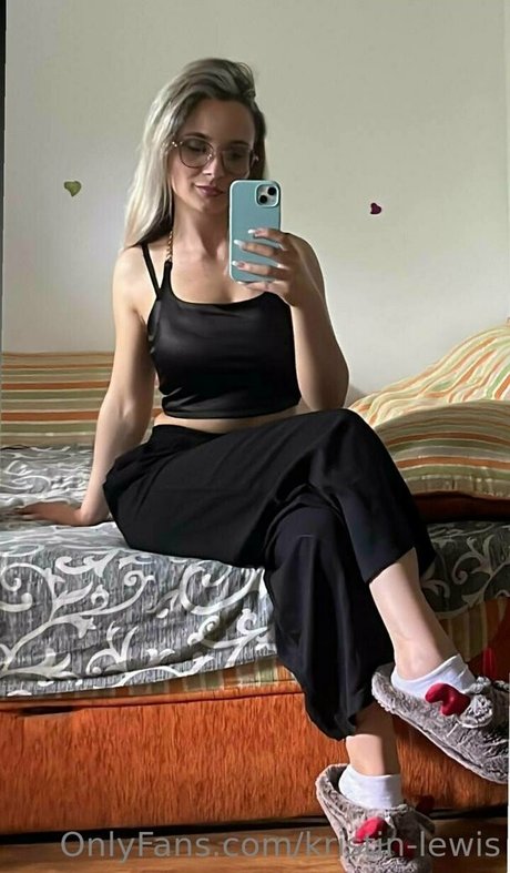 asian influencer onlyfans free nude img