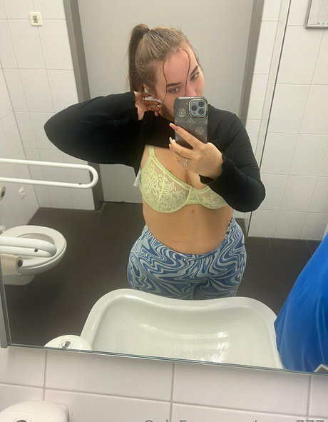 milf pussy onlyfans nice img