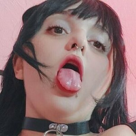 wildwitchf model sex pic