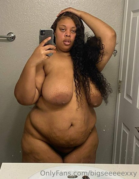 chubby mom onlyfans free picture