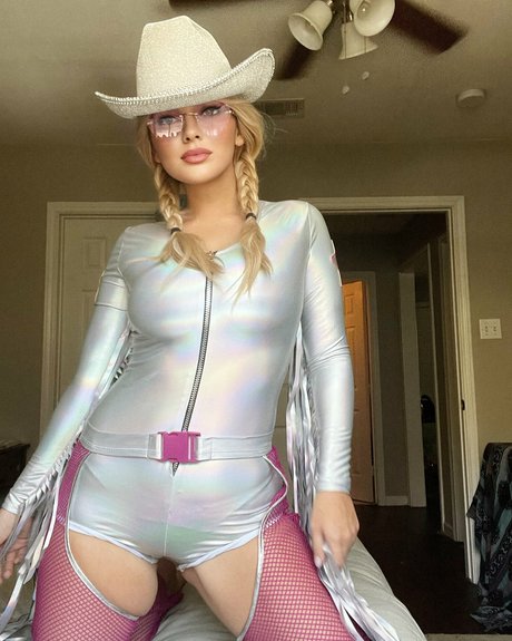 Serena Stone star sexy gallery