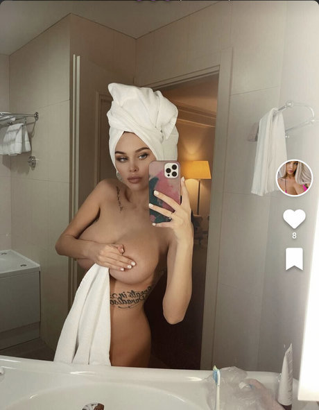 milf mom onlyfans sexy nude pictures