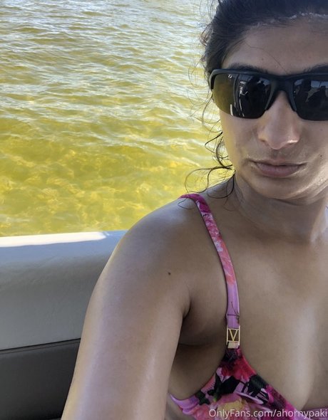 Ahornypaki model hot image