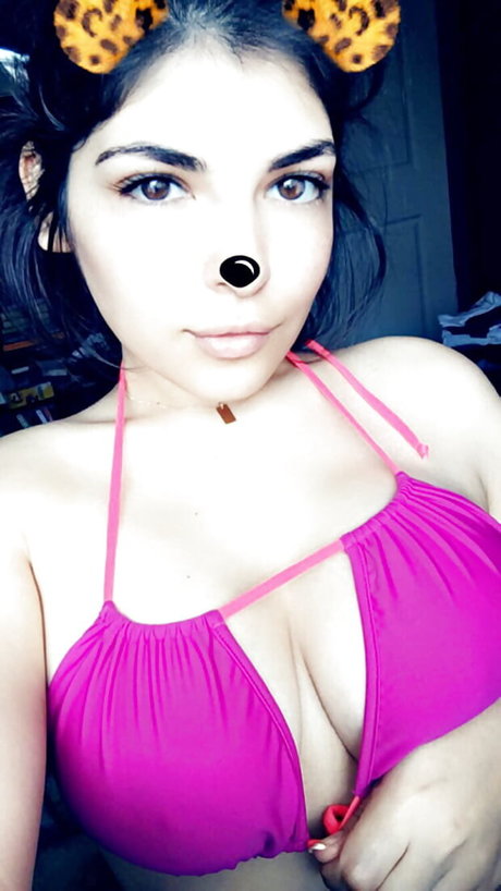 curvy shemale onlyfans free xxx img