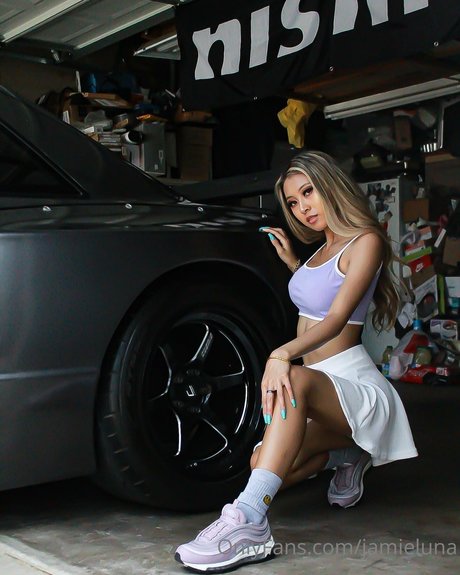 Adventuresof RxB pretty actress image