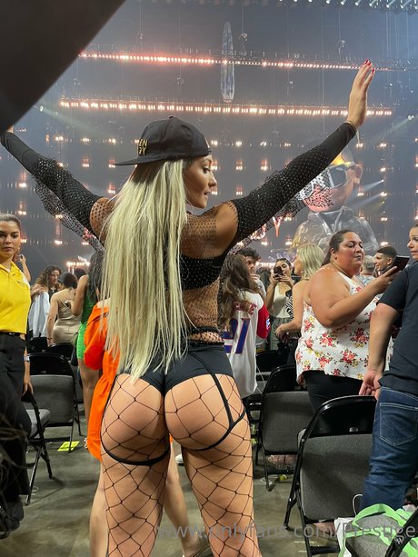 Issa Vegas best pornstar photo