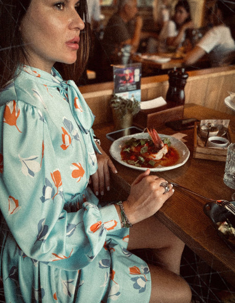 Elena Ptena xxx star photo