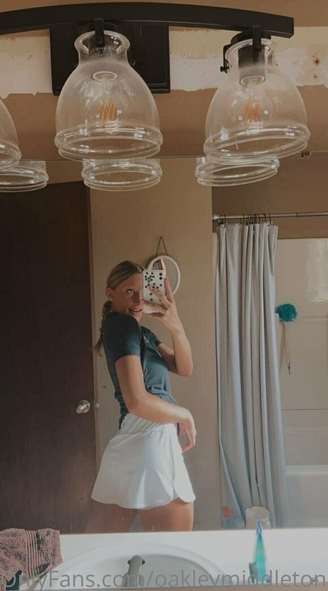 Oakleymiddleton18 art pornstar image