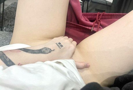 b saya star pretty pictures