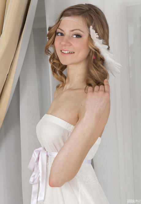 blonde natural onlyfans sexy nudes pic