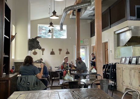 Liberty Valentine pretty model picture