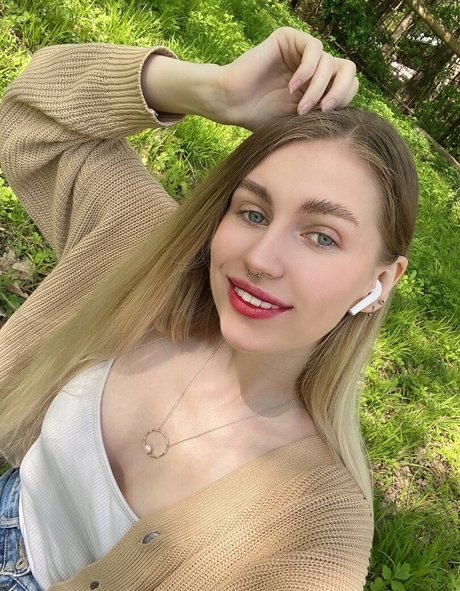 Sasha Dias best actress img