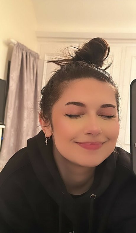 Harrie Silver hd pornstar pictures