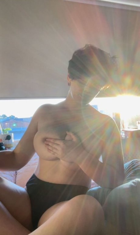 BitterBritt porn actress galleries