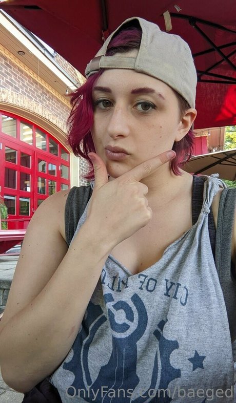 baeged pornstar exclusive image