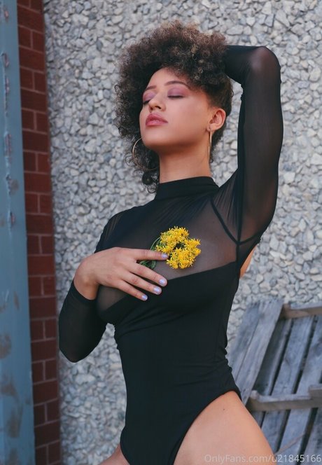 stormimayafree sexy star pictures