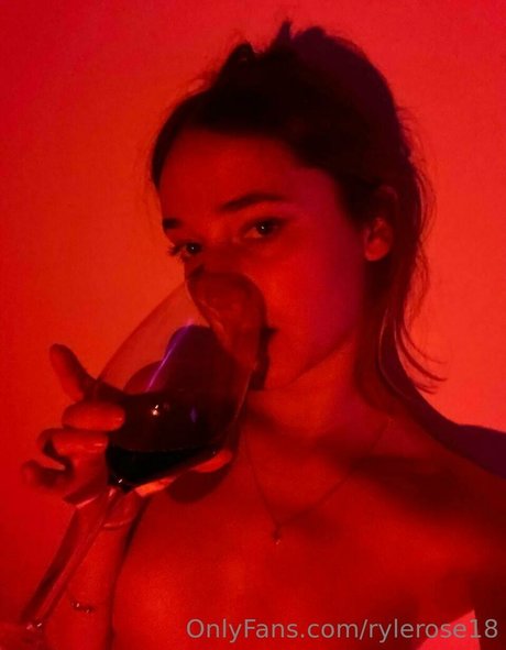 busty redhead teen onlyfans art xxx pics