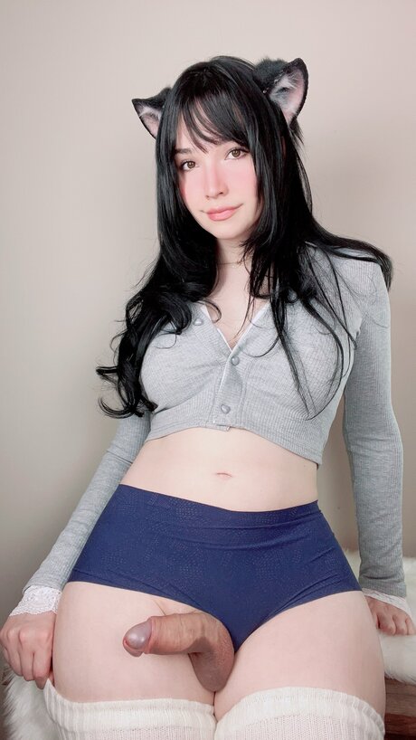 arianaangelsxo art actress pic