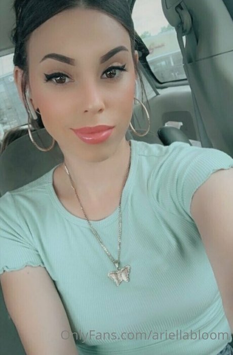 ariellabloom high quality actress pics