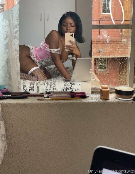 blonde famous onlyfans free sexy pic