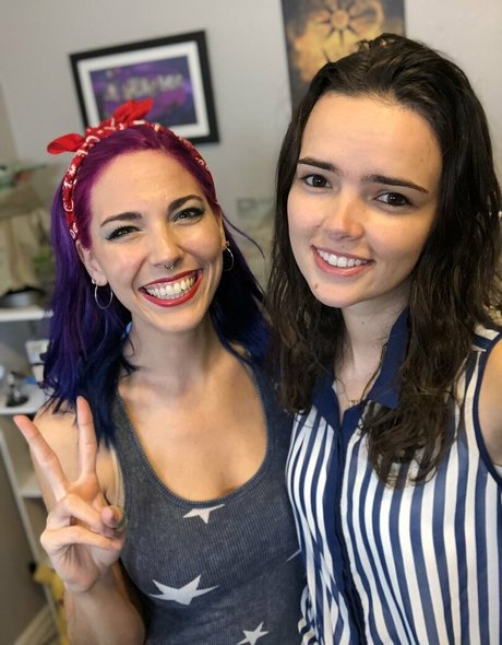 Lowco naked pornstar gallery