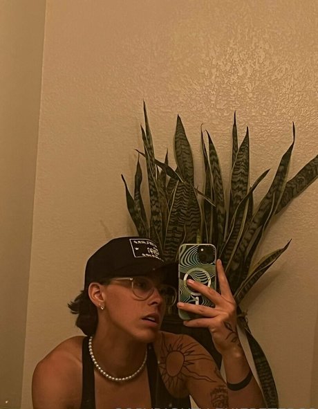 young onlyfans nice pictures