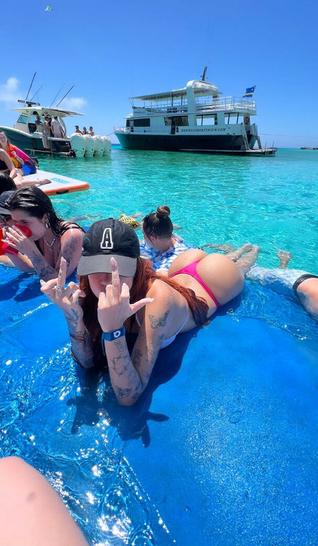 red hair onlyfans free sexy pic