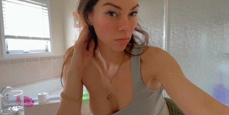 petite onlyfans hot porn pic