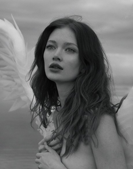 in onlyfans beautiful picture